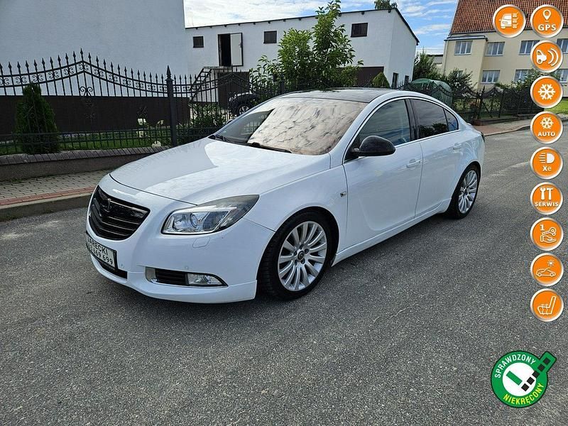 Biały Używany 2009 Opel Insignia Sedan/Limuzyna | 25 499 zł (Dość drogi) - Obraz 1/4