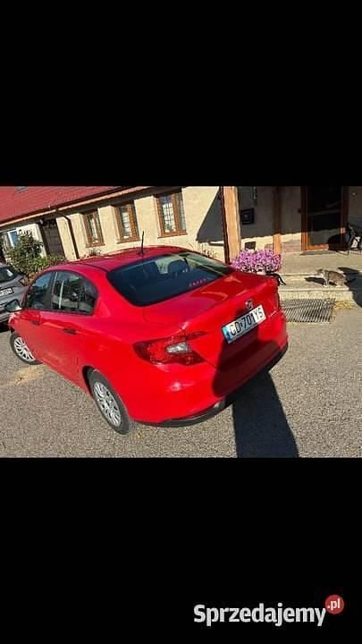 Czerwony Używany 2021 Fiat Tipo | 39 000 zł (Dobra cena) - Obraz 1/4