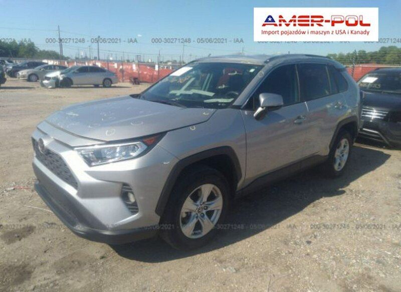 Srebrny Używany 2020 Toyota RAV4 SUV | 87 000 zł - Obraz 1/4