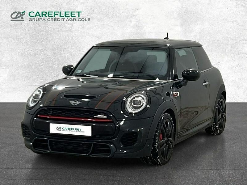 Używany Mini John Cooper Works Sport 231 KM (169 kW) 2019 Zielony Hatchback