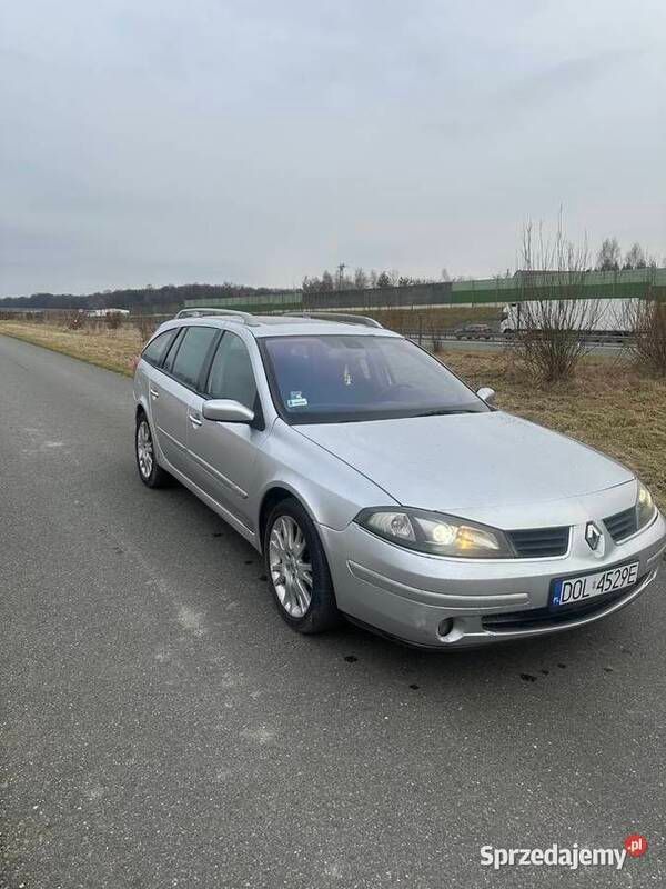 Srebrny Używany 2005 Renault Laguna II Sedan/Limuzyna | 4800 zł (Dobra cena) - Obraz 1/4