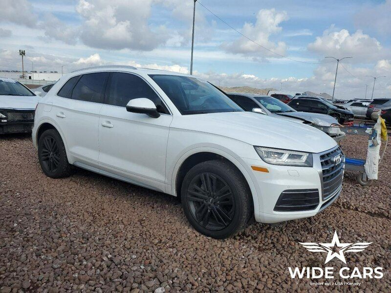 Biały Używany 2018 Audi Q5 Premium Plus SUV | 59 300 zł - Obraz 1/4