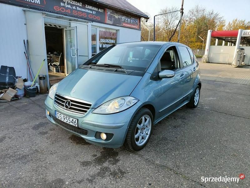 Używany Mercedes A170 115 KM (84 kW) 2005 Zielony jasny (metalik) Hatchback
