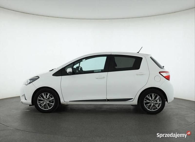 Używany Toyota Yaris 2017 Biały Hatchback