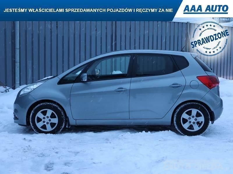 Używany Kia Venga 2018 Szary Hatchback