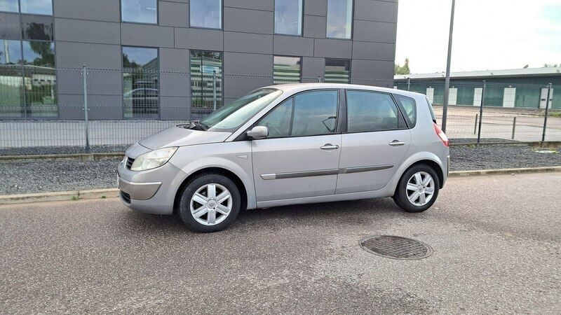Beżowy (metalik) Używany 2003 Renault Scénic Minivan | 1800 zł (Super Cena) - Obraz 1/4