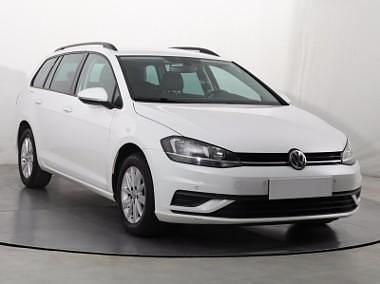 Biały Używany 2018 VW Golf VII Kombi | 43 499 zł (Dość drogi) - Obraz 1/4