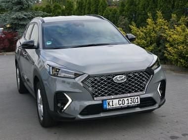 Szary Używany 2019 Hyundai Tucson N Line SUV | 90 000 zł (Uczciwa cena) - Obraz 1/4