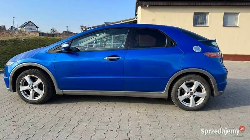 Używany Honda Civic 2006 Niebieski Sedan/Limuzyna