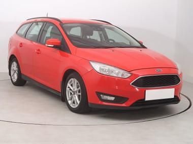 Czerwony Używany 2015 Ford Focus Kombi | 18 999 zł (Uczciwa cena) - Obraz 1/4