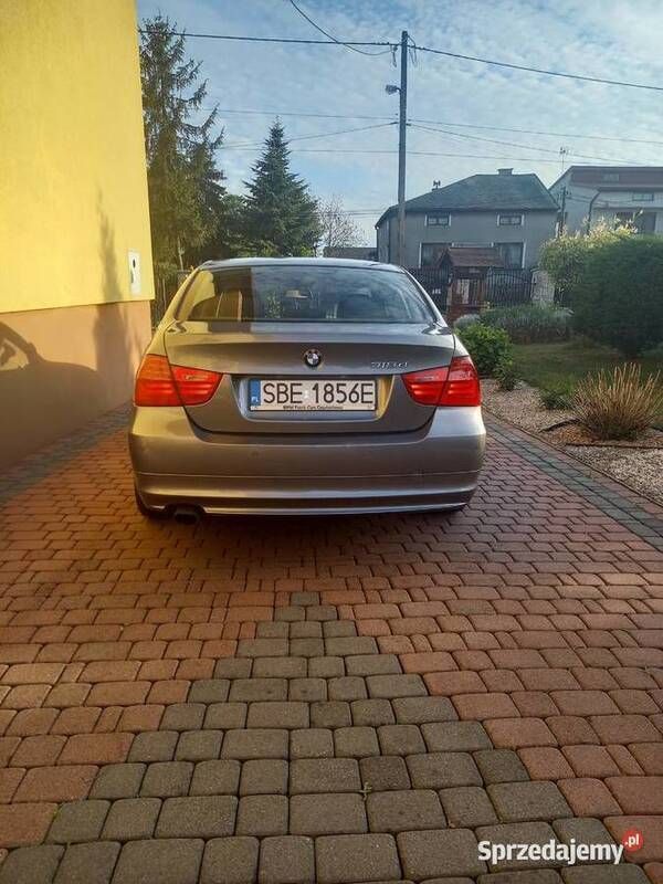 Szary Używany 2010 BMW 318 Sedan/Limuzyna | 20 999 zł (Uczciwa cena) - Obraz 1/4