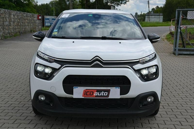 Używany Citroën C3 100 KM (73 kW) 2022 Biały Hatchback
