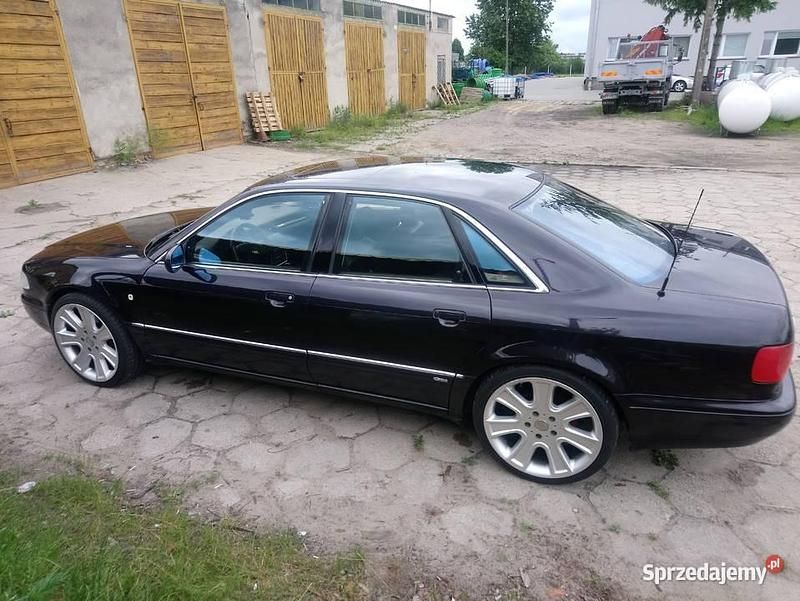 Używany Audi A8 S-Line 310 KM (228 kW) 1998 Sedan/Limuzyna