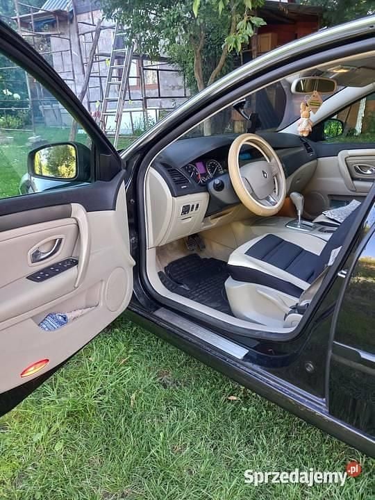 Używany Renault Laguna III 140 KM (102 kW) 2008