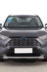Używany Toyota RAV4 218 KM (160 kW) 2019 Szary SUV