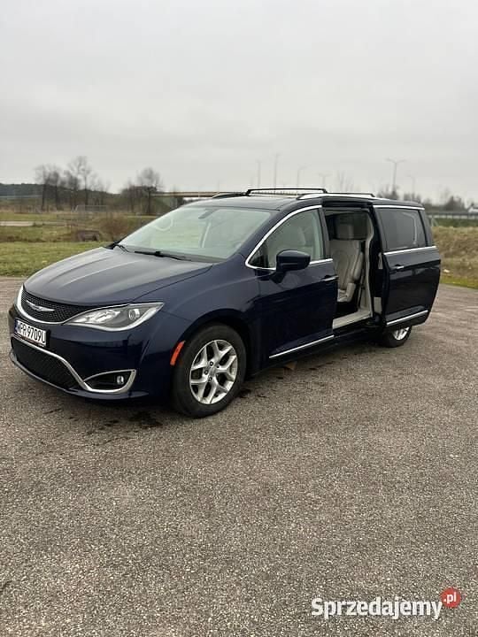 Używany Chrysler Pacifica 2018