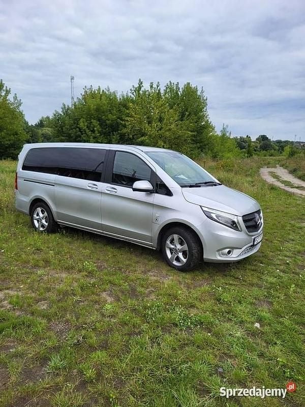Używany 2015 Mercedes Vito Minivan | 69 500 zł (Uczciwa cena) - Obraz 1/4