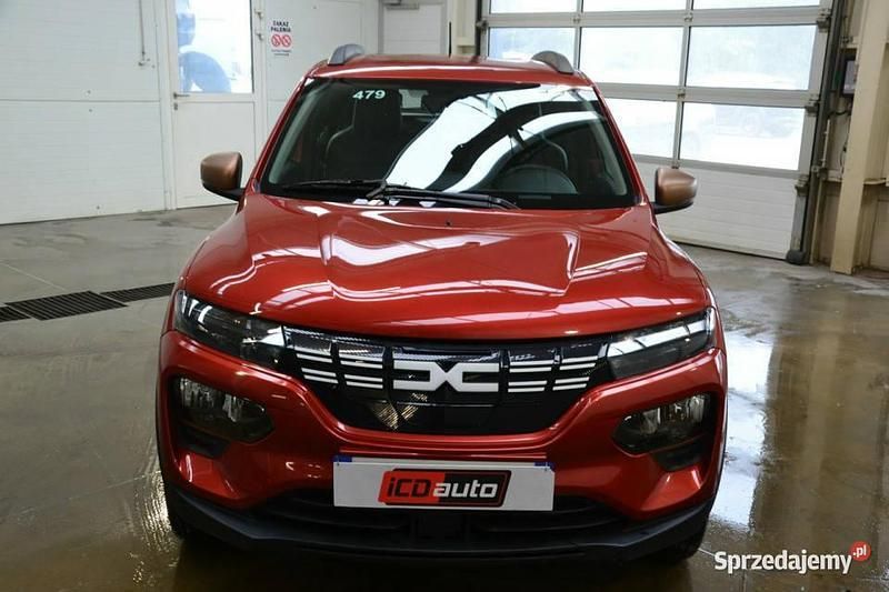 Bordowy Używany 2023 Dacia Spring Hatchback | 20 800 zł - Obraz 1/4