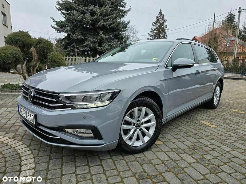 Używany VW Passat Business 2022 Szary Kombi