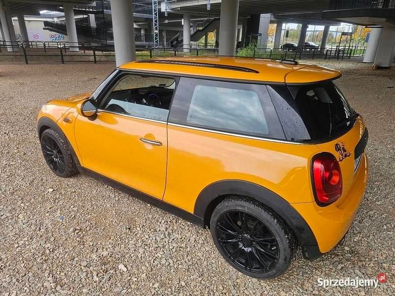 Używany Mini Cooper 2016 Pomarańczowy Hatchback