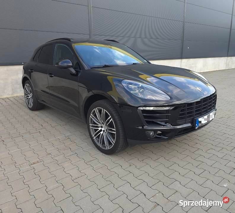 Czarny Używany 2015 Porsche Macan S SUV | 120 000 zł - Obraz 1/4