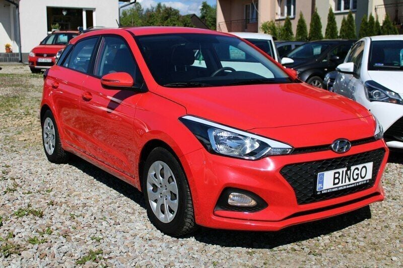 Czerwony Używany 2019 Hyundai i20 Hatchback | 38 600 zł (Uczciwa cena) - Obraz 1/4