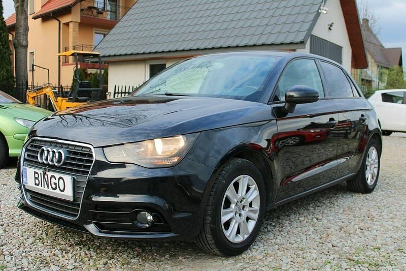 Używany Audi A1 90 KM (66 kW) 2012 Czarny Hatchback