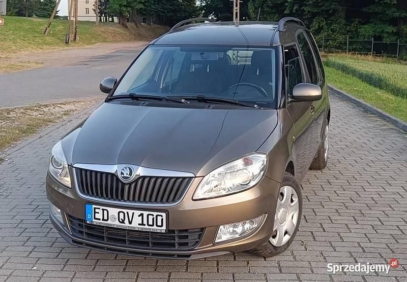 Używany Skoda Roomster Elegance 2014 Brązowy Minivan