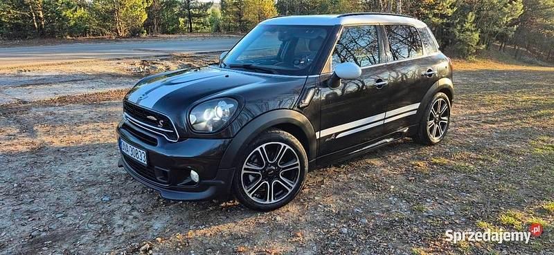 Używany Mini Cooper Coupé 143 KM (105 kW) 2015 Czarny Coupe