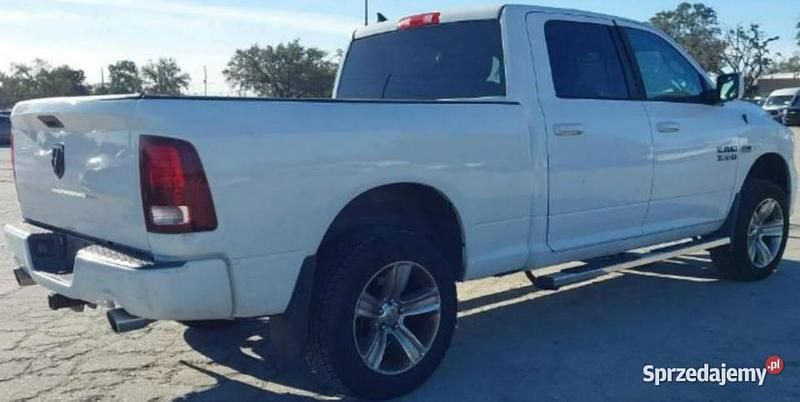 Używany Dodge Ram 400 KM (294 kW) 2016 Biały (metalik) Pickup