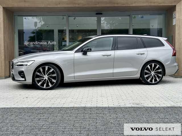 Srebrny Używany 2023 Volvo V60 Kombi | 187 000 zł (Drogi) - Obraz 1/3