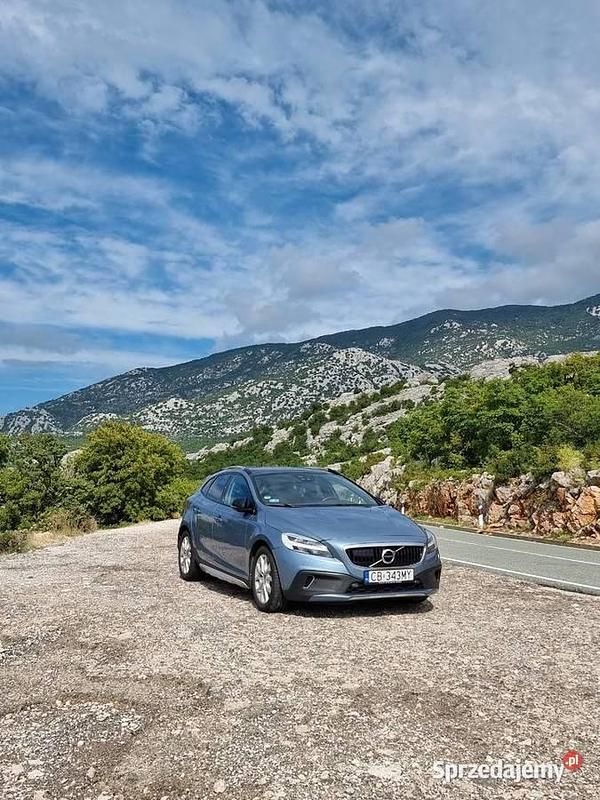 Używany Volvo V40 Summum 2017 Hatchback