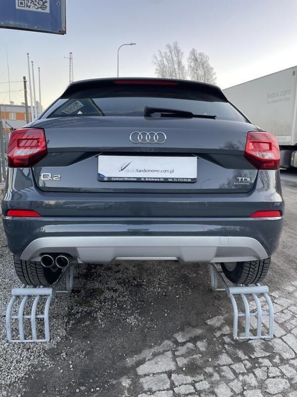 Używany Audi Q2 150 KM (110 kW) 2017 Szary SUV