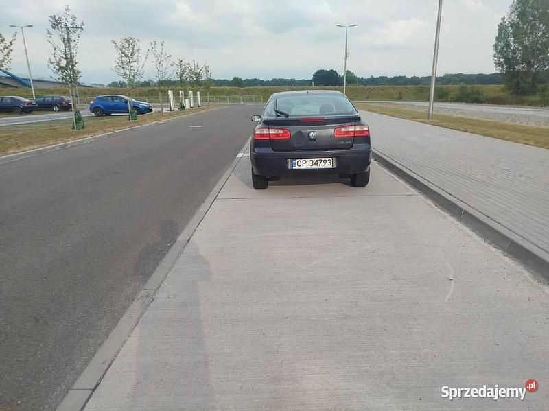 Używany Renault Laguna II 2004 Szary Sedan/Limuzyna