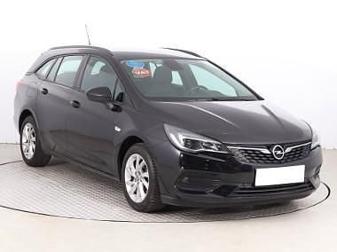 Czarny Używany 2020 Opel Astra Kombi | 46 999 zł (Uczciwa cena) - Obraz 1/4