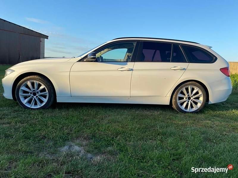 Używany BMW 501 2014 Biały Kombi