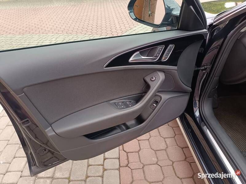 Używany Audi A6 Allroad 2017 Granatowy Kombi