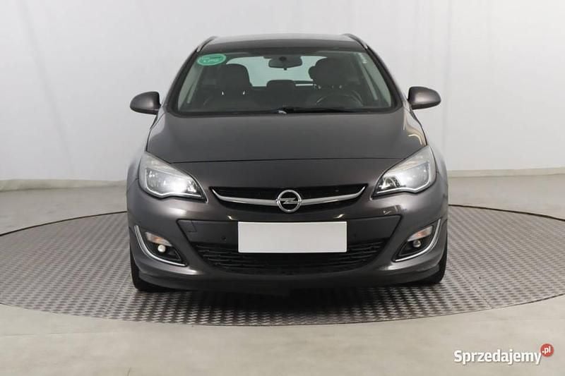 Szary Używany 2015 Opel Astra Kombi | 27 899 zł (Dobra cena) - Obraz 1/4