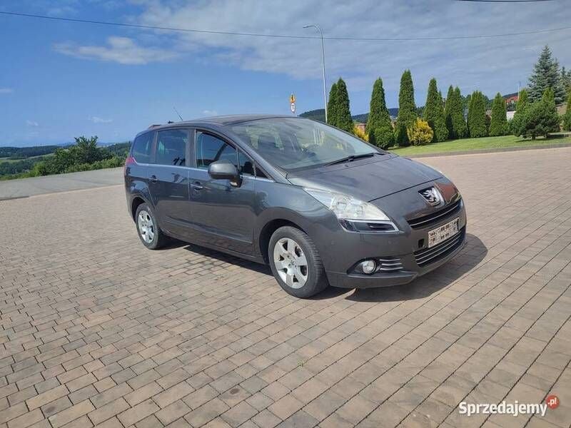 Używany 2010 Peugeot 5008 Minivan | 12 500 zł (Super Cena) - Obraz 1/4