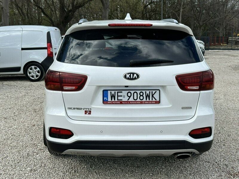 Używany Kia Sorento 185 KM (136 kW) 2019 Biały SUV