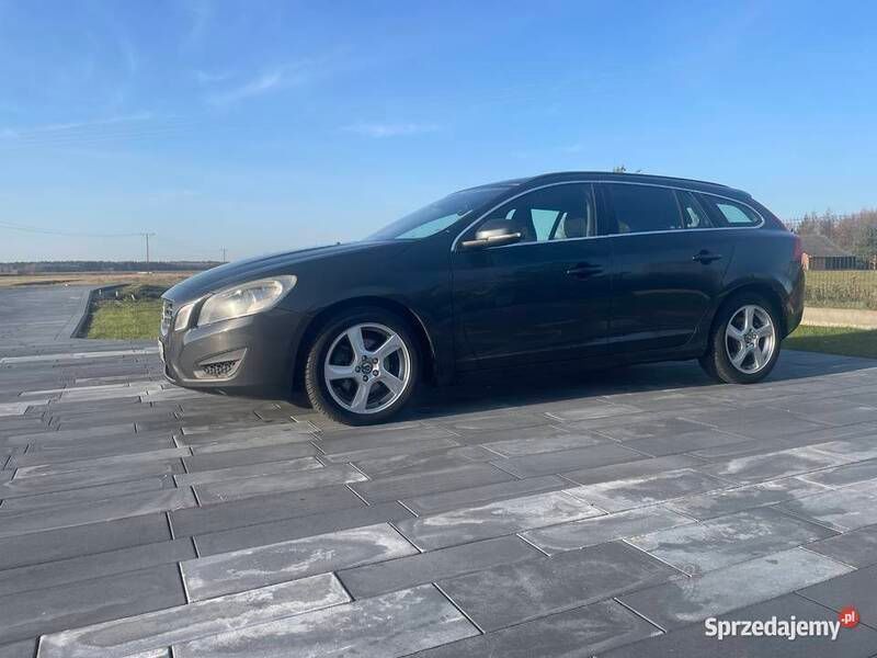 Używany 2011 Volvo V60 Kombi | 23 999 zł - Obraz 1/4