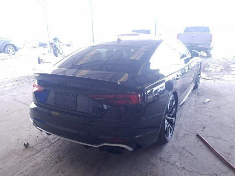 Używany Audi RS5 444 KM (326 kW) 2019 Czarny Sedan/Limuzyna