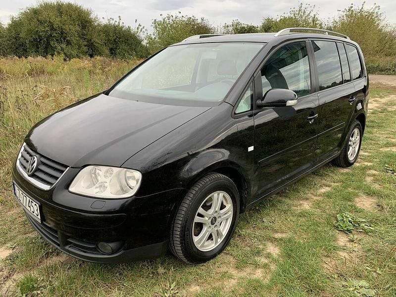 Używany VW Touran 140 KM (102 kW) 2006 Czarny Minivan
