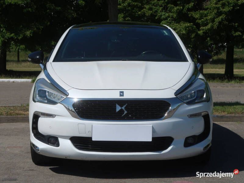 Biały Używany 2016 Citroën DS5 Hatchback | 50 999 zł (Uczciwa cena) - Obraz 1/4