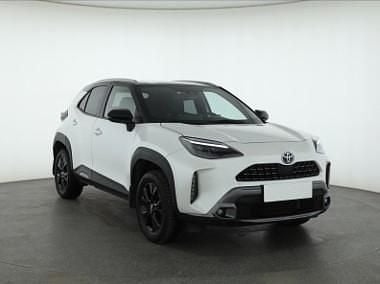 Używany Toyota Yaris Cross 116 KM (85 kW) 2022 Biały SUV