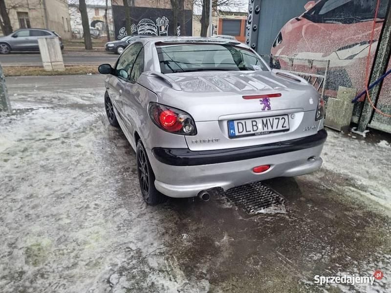 Używany Peugeot 206 CC 2001 Kabriolet