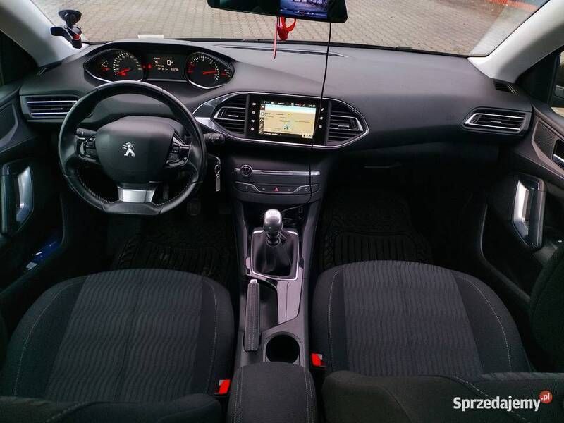Używany 2015 Peugeot 308 | 32 500 zł (Dość drogi) - Obraz 1/4