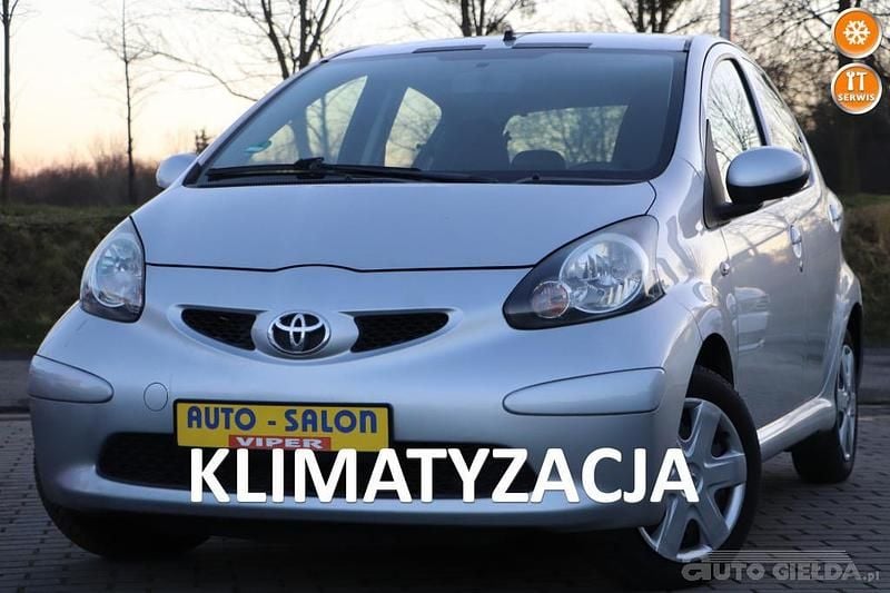 Srebrny Używany 2007 Toyota Aygo Hatchback | 13 900 zł (Dość drogi) - Obraz 1/4