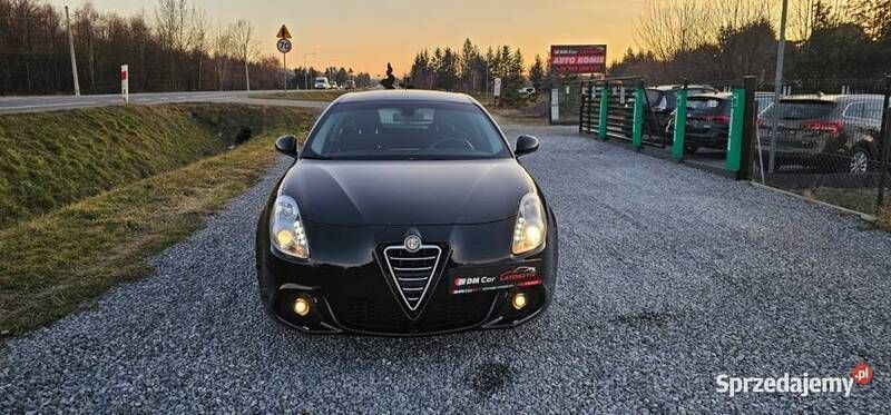 Czarny Używany 2012 Alfa Romeo Giulietta Hatchback | 27 900 zł (Uczciwa cena) - Obraz 1/4