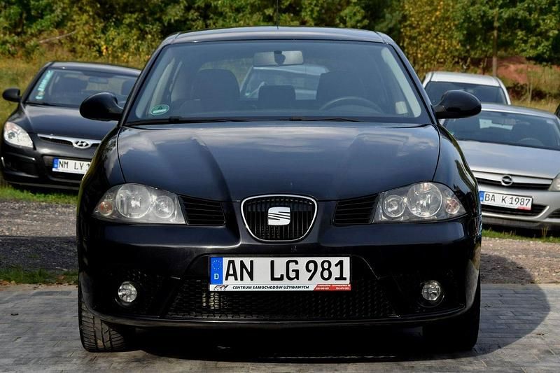 Czarny Używany 2008 Seat Ibiza Kabriolet | 10 900 zł - Obraz 1/1